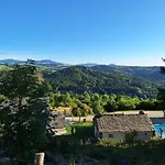 & Sabatoux 2* Montusclat