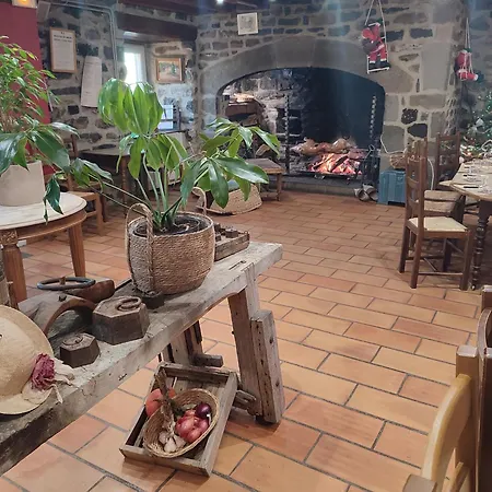 & Sabatoux Kamp alanı 2*